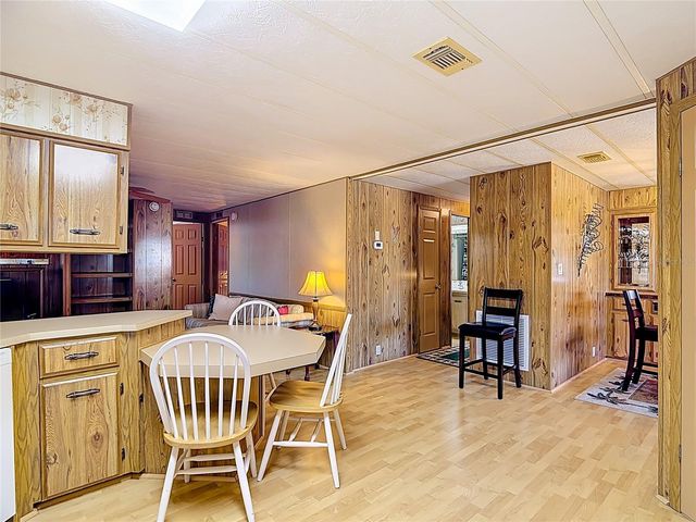 6561 CHINABERRY DR NE, Winter Haven, FL 33881