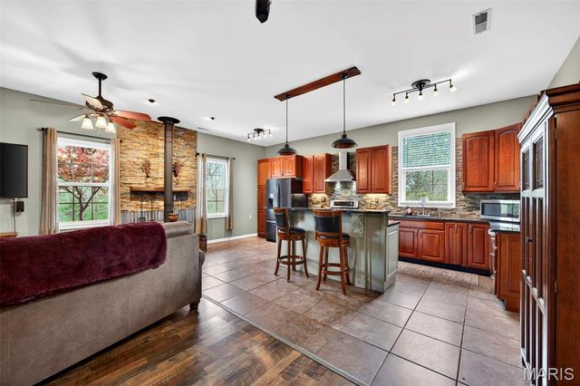 16731 Baumann Lane, Warrenton, MO 63383