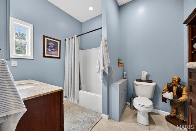 16731 Baumann Lane, Warrenton, MO 63383