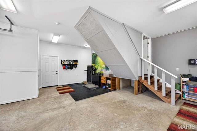16731 Baumann Lane, Warrenton, MO 63383