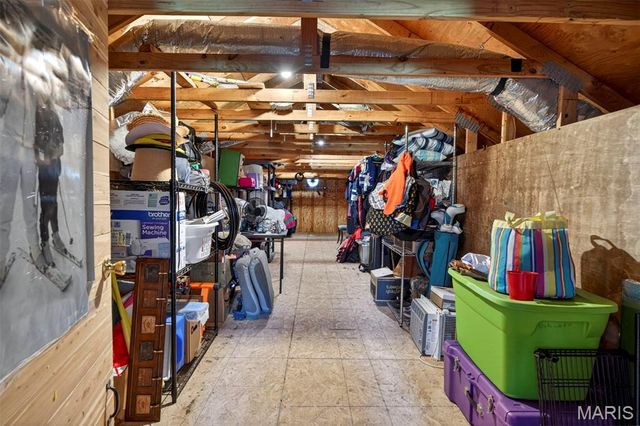 16731 Baumann Lane, Warrenton, MO 63383