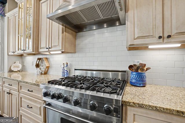 407 Latimer Street, Woodstock, GA 30188