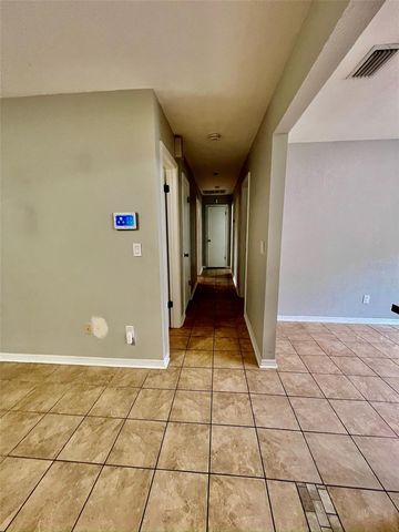 2609 E 98TH AVENUE, Tampa, FL 33612