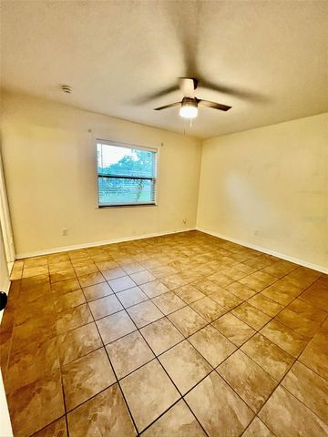 2609 E 98TH AVENUE, Tampa, FL 33612