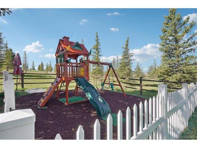 3557 Palmer Ridge Dr, Parker, CO 80134