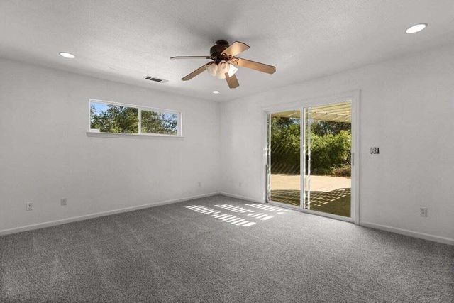 16840 Hawthorne Avenue, Anderson, CA 96007