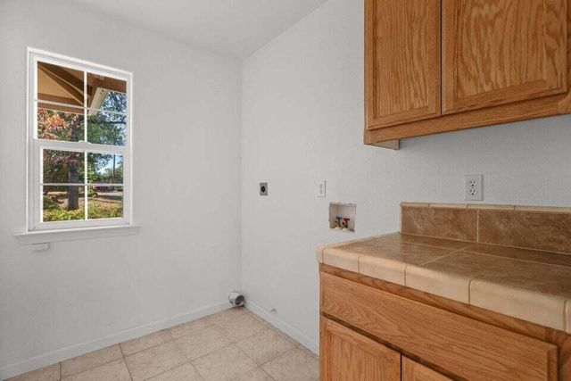 16840 Hawthorne Avenue, Anderson, CA 96007