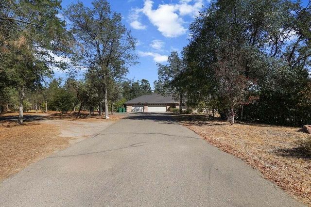 16840 Hawthorne Avenue, Anderson, CA 96007