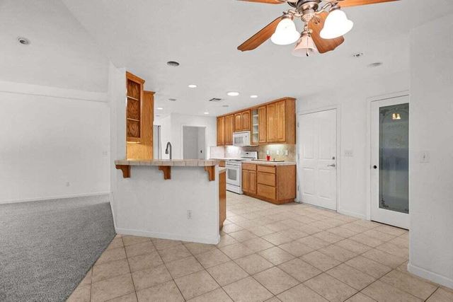 16840 Hawthorne Avenue, Anderson, CA 96007