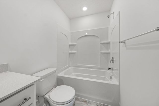 11046 203rd Street W, Lakeville, MN 55044