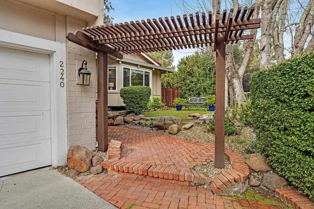 2240 Tahiti Drive, San Ramon, CA 94582