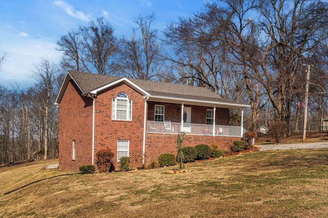 2450 Scotty Parker Rd, Portland, TN 37148