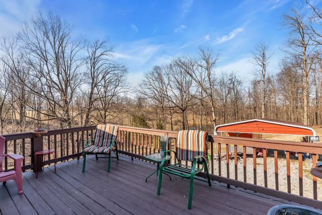 2450 Scotty Parker Rd, Portland, TN 37148