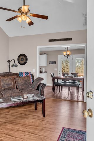 2450 Scotty Parker Rd, Portland, TN 37148