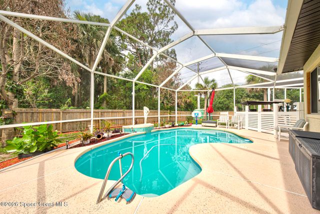 4991 Falcon Boulevard, Cocoa, FL 32927