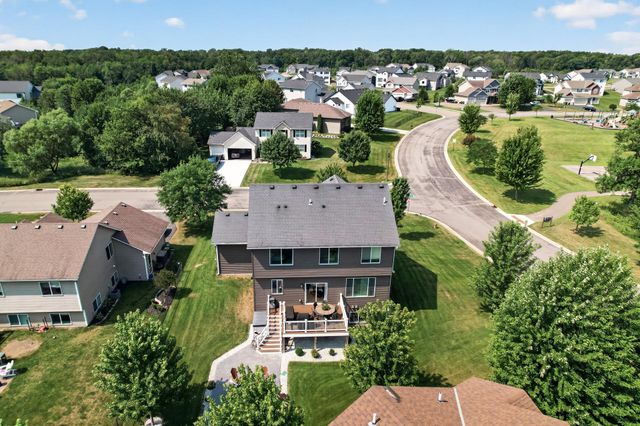 625 Kadler Avenue NE, Hanover, MN 55341