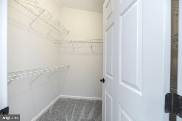 15720 VIEWPOINT CIR, Dumfries, VA 22025