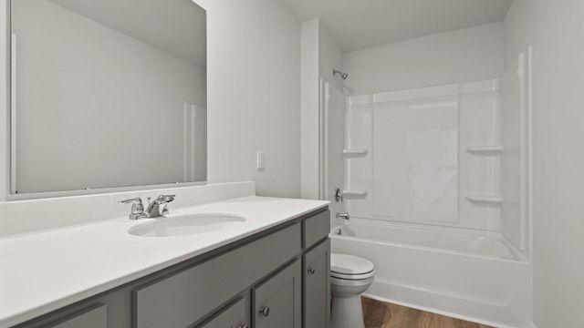 2975 Fernwood Drive, North Charleston, SC 29406