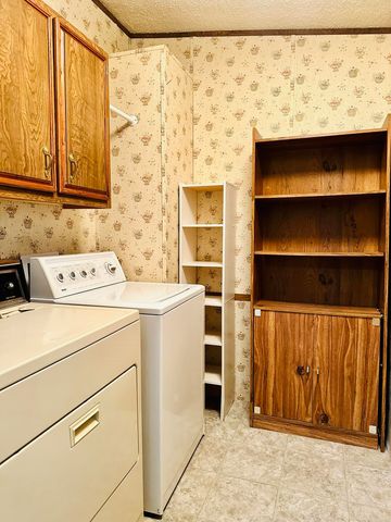 3195 F Rd Trlr 1, Grand Junction, CO 81504