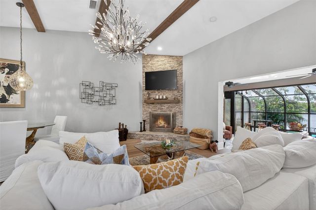 978 SAN CARLOS COURT NE, St Petersburg, FL 33702