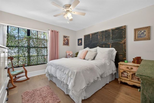 978 SAN CARLOS COURT NE, St Petersburg, FL 33702