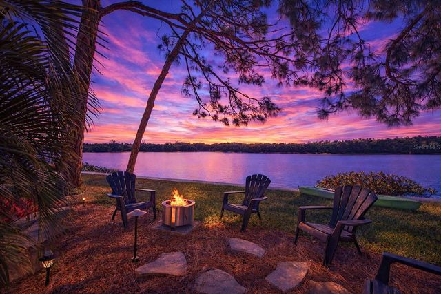 978 SAN CARLOS COURT NE, St Petersburg, FL 33702