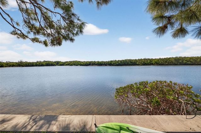 978 SAN CARLOS COURT NE, St Petersburg, FL 33702