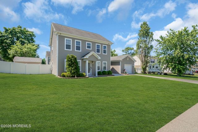 130 2nd Avenue, Toms River, NJ 08757