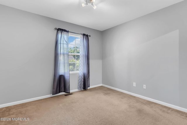 130 2nd Avenue, Toms River, NJ 08757