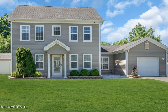 130 2nd Avenue, Toms River, NJ 08757