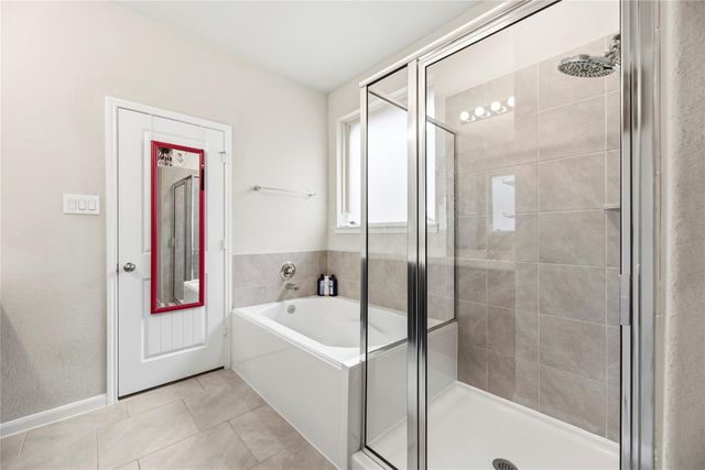 8618 Green Paseo Place, Rosenberg, TX 77469