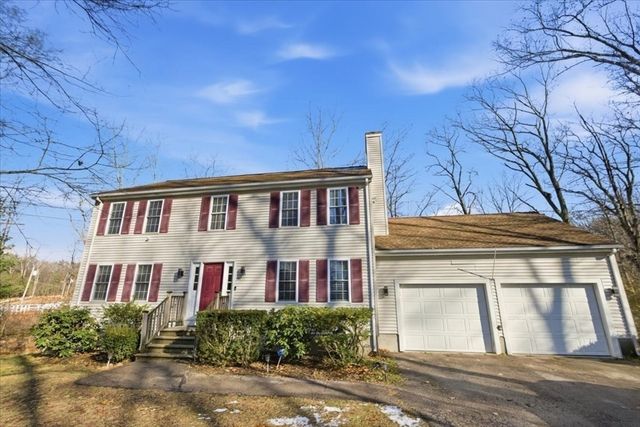 133 Grove St., Bellingham, MA 02019