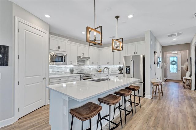 711 PINTAIL COVE, Bradenton, FL 34212