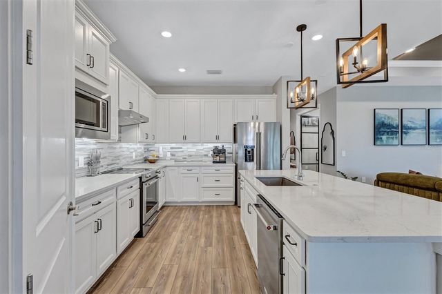 711 PINTAIL COVE, Bradenton, FL 34212