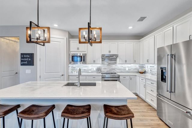 711 PINTAIL COVE, Bradenton, FL 34212