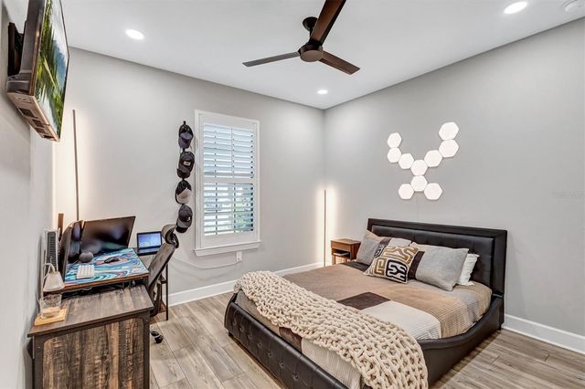 711 PINTAIL COVE, Bradenton, FL 34212