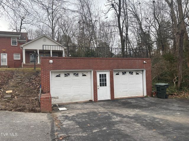 902 Tusculum Boulevard, Greeneville, TN 37745