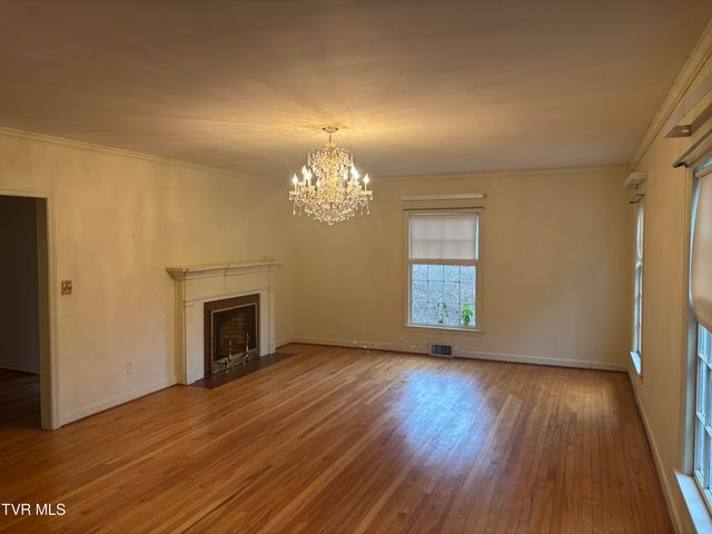 902 Tusculum Boulevard, Greeneville, TN 37745