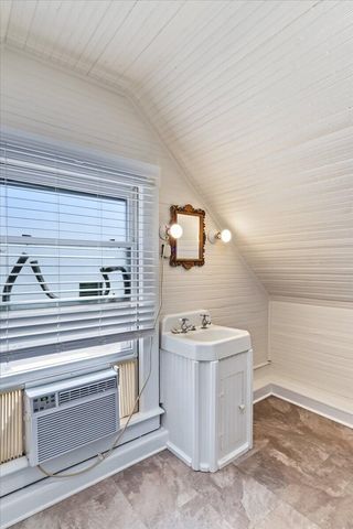 503 W Broadway Street, Frankfort, KY 40601