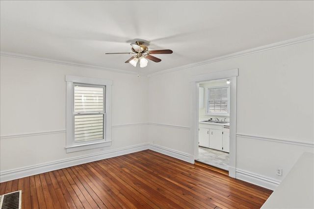 503 W Broadway Street, Frankfort, KY 40601