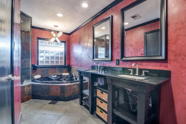 813 Woodway Lane, Richardson, TX 75081