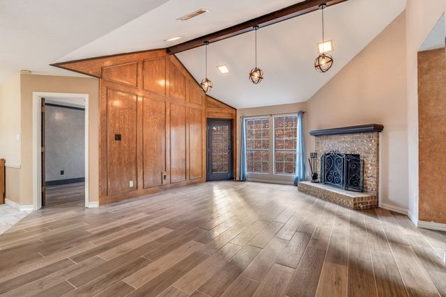 813 Woodway Lane, Richardson, TX 75081