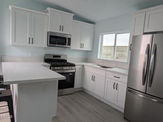 2220 Joyce Place 2, Oxnard, CA 93033