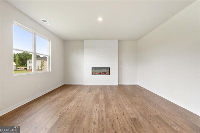 545 Baynes Court, Mcdonough, GA 30253