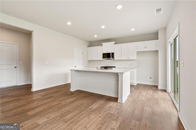 545 Baynes Court, Mcdonough, GA 30253