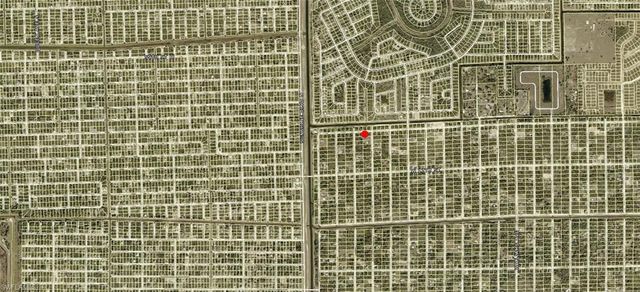 1903 W 18th ST, Lehigh Acres, FL 33972