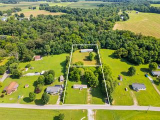 6216 Lincoln Park Rd, Springfield, TN 37172