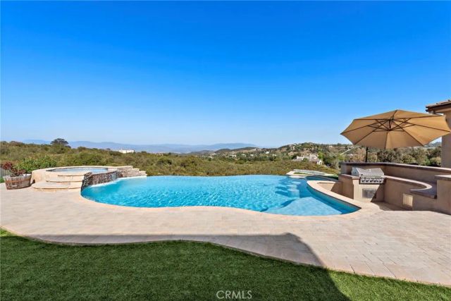 38150 Via Huerta, Murrieta, CA 92562