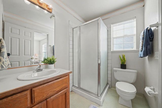 238 Highland Dr, Sutter Creek, CA 95685