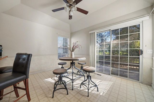 238 Highland Dr, Sutter Creek, CA 95685